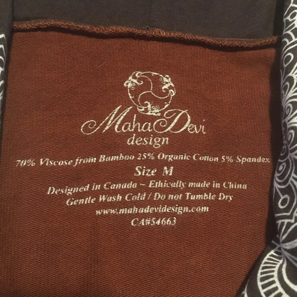 Mahadevi Designs Hooded Elven Festival Tunic - Picture 5 of 7